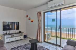 504 Amazibu Holiday Flat- Paradise on the Beach